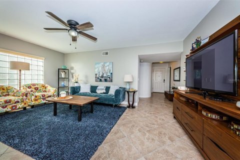 Copropriété à vendre à Clearwater, Floride: 3 chambres, 123.1 m2 № 1265613 - photo 6