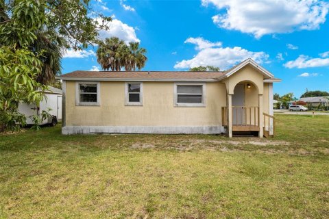 House in Fort Myers, Florida 3 bedrooms, 98.76 sq.m. № 1149785 - photo 22
