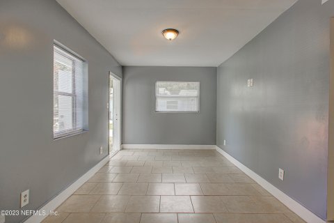 Appartement à louer à Jacksonville, Floride: 2 chambres, 83.61 m2 № 802213 - photo 2