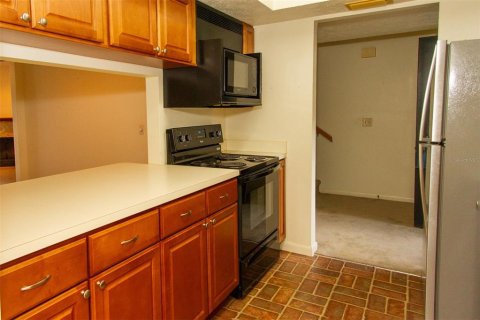 Adosado en venta en Tampa, Florida, 3 dormitorios, 140.47 m2 № 1402499 - foto 7