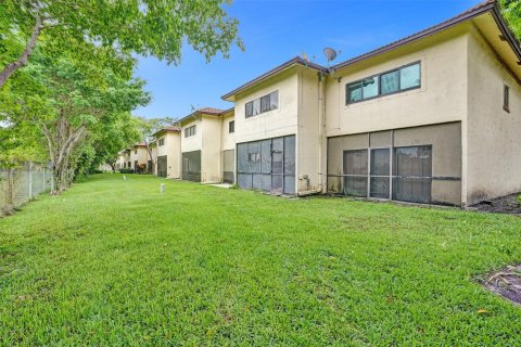 Touwnhouse à vendre à Sunrise, Floride: 3 chambres, 153.85 m2 № 1228609 - photo 5