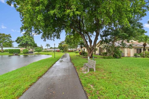 Villa ou maison à vendre à Delray Beach, Floride: 2 chambres, 151.52 m2 № 1228542 - photo 22