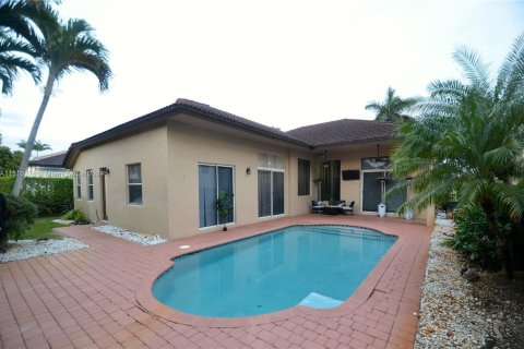 Casa en venta en Miramar, Florida, 5 dormitorios, 260.5 m2 № 938228 - foto 10