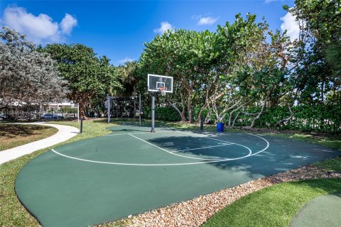 Condominio en venta en Hollywood, Florida, 1 dormitorio, 68.38 m2 № 1176266 - foto 15