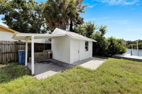 House in Tampa, Florida 2 bedrooms, 71.53 sq.m. № 1349520 - photo 20