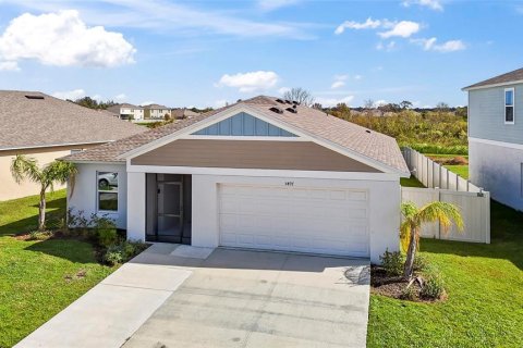 House in Lakeland, Florida 4 bedrooms, 171.59 sq.m. № 1426096 - photo 1