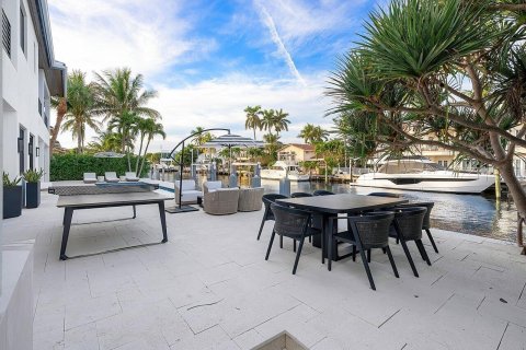 Villa ou maison à vendre à Delray Beach, Floride: 5 chambres, 441.84 m2 № 922462 - photo 25