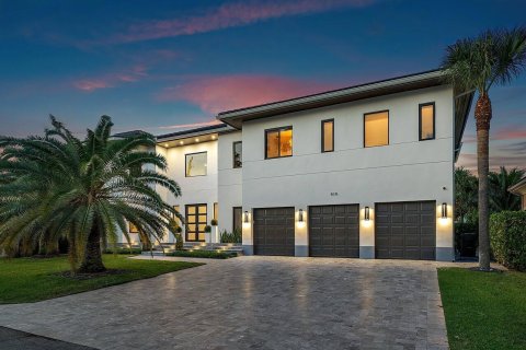 Villa ou maison à vendre à Delray Beach, Floride: 5 chambres, 441.84 m2 № 922462 - photo 10