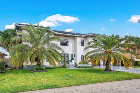 Villa ou maison à vendre à Delray Beach, Floride: 5 chambres, 441.84 m2 № 922462 - photo 2