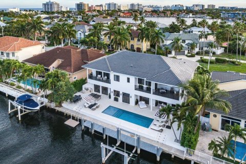 Villa ou maison à vendre à Delray Beach, Floride: 5 chambres, 441.84 m2 № 922462 - photo 19