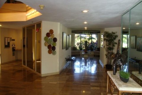 Condominio en venta en Lauderhill, Florida, 2 dormitorios, 128.58 m2 № 1079606 - foto 3