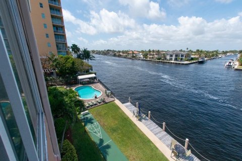 Copropriété à vendre à Pompano Beach, Floride: 2 chambres, 111.48 m2 № 1103471 - photo 3