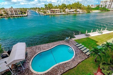 Copropriété à vendre à Pompano Beach, Floride: 2 chambres, 111.48 m2 № 1103471 - photo 14