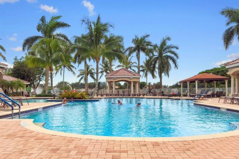 Villa ou maison à vendre à Lake Worth, Floride: 3 chambres, 207.36 m2 № 690305 - photo 9