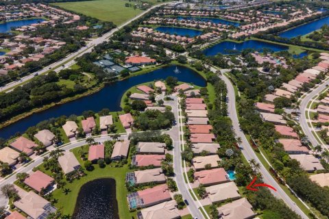 Villa ou maison à vendre à Lake Worth, Floride: 3 chambres, 207.36 m2 № 690305 - photo 18