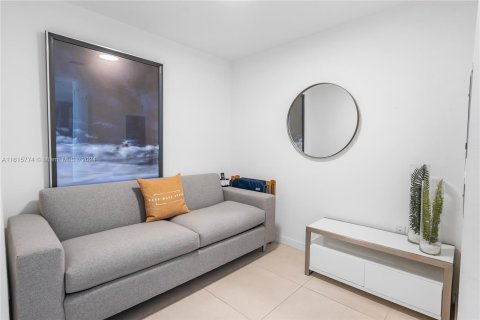 Condo in Fort Lauderdale, Florida, 1 bedroom  № 1238803 - photo 16