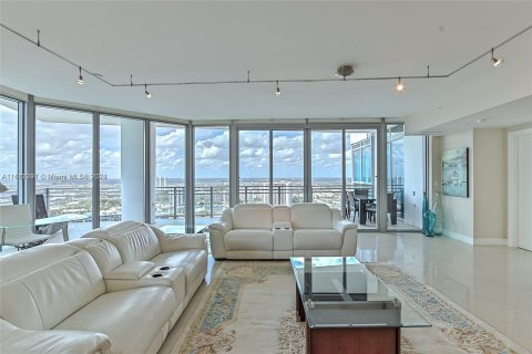 Condominio en venta en Hollywood, Florida, 3 dormitorios, 243.68 m2 № 1238806 - foto 6