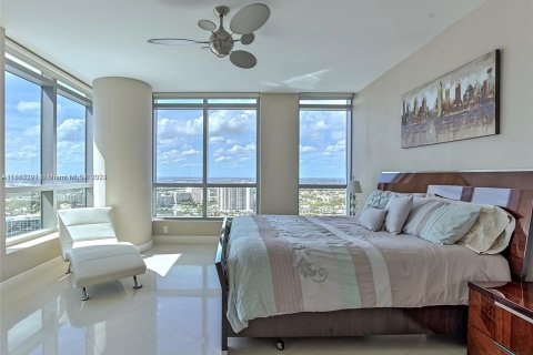 Condominio en venta en Hollywood, Florida, 3 dormitorios, 243.68 m2 № 1238806 - foto 20