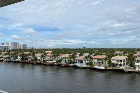 Condominio en venta en Hollywood, Florida, 1 dormitorio, 77.29 m2 № 1225607 - foto 12