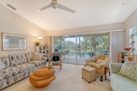 Condo in Venice, Florida, 2 bedrooms  № 1377786 - photo 16