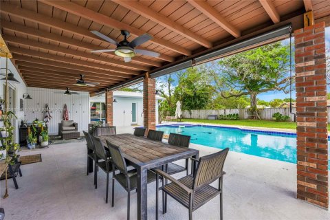 Villa ou maison à vendre à Palmetto Bay, Floride: 4 chambres, 248.51 m2 № 1173593 - photo 28