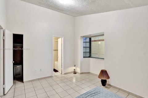 Купить кондоминиум в Майами, Флорида 3 спальни, 121.98м2, № 1080891 - фото 13