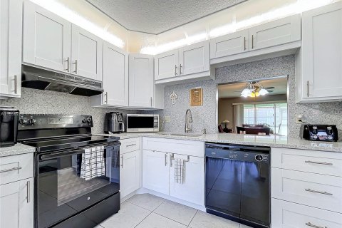 Condominio en venta en Lake Worth, Florida, 2 dormitorios, 87.42 m2 № 1080940 - foto 2