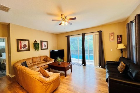 Casa en venta en Kissimmee, Florida, 4 dormitorios, 158.03 m2 № 1343848 - foto 7