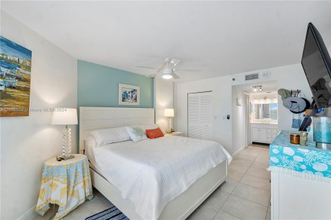 Condominio en venta en Miami Beach, Florida, 2 dormitorios, 110.55 m2 № 1441528 - foto 9