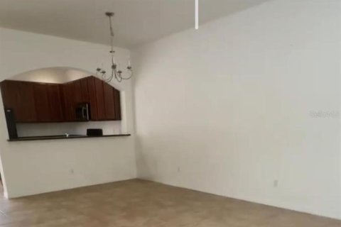 Adosado en venta en Orlando, Florida, 2 dormitorios, 123 m2 № 1403507 - foto 2