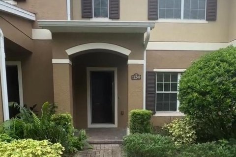 Adosado en venta en Orlando, Florida, 2 dormitorios, 123 m2 № 1403507 - foto 1