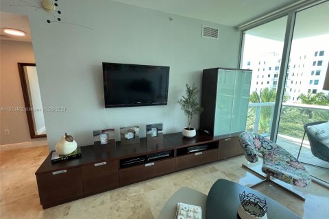 Condo in Aventura, Florida, 2 bedrooms  № 1240301 - photo 17