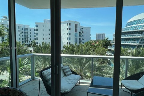 Copropriété à vendre à Aventura, Floride: 2 chambres, 115.29 m2 № 1240301 - photo 20