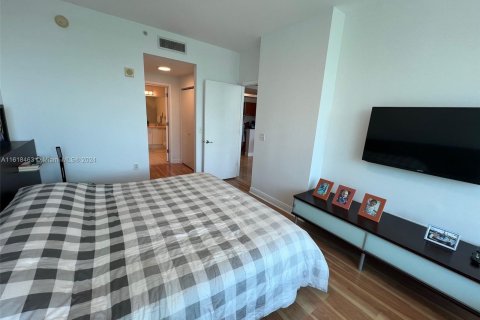 Condo in Aventura, Florida, 2 bedrooms  № 1240301 - photo 21