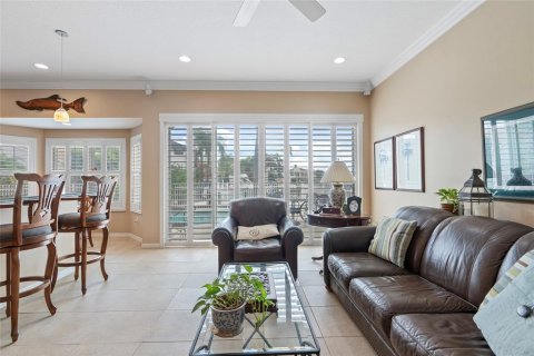 Casa en venta en Tampa, Florida, 3 dormitorios, 253.16 m2 № 1361004 - foto 13