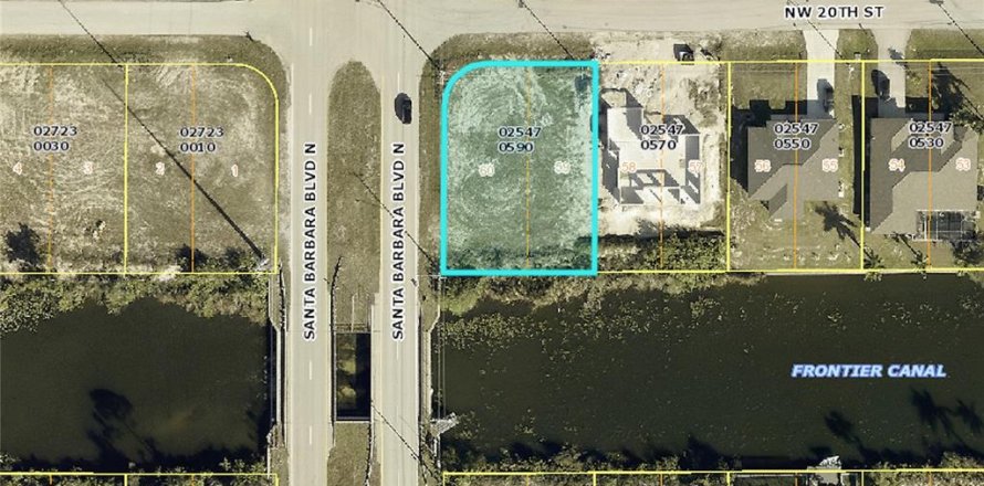 Land in Cape Coral, Florida № 1361003