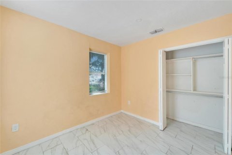 Villa ou maison à vendre à Tampa, Floride: 2 chambres, 63.17 m2 № 1361040 - photo 23