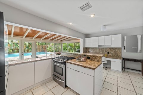 Villa ou maison à vendre à Fort Lauderdale, Floride: 2 chambres, 119.1 m2 № 1271327 - photo 10