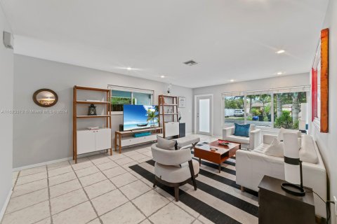 Villa ou maison à vendre à Fort Lauderdale, Floride: 2 chambres, 119.1 m2 № 1271327 - photo 13