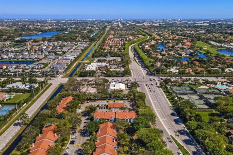 Condo in Boca Raton, Florida, 2 bedrooms  № 1180270 - photo 1