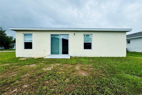 House in Kissimmee, Florida 3 bedrooms, 115.57 sq.m. № 1254110 - photo 12