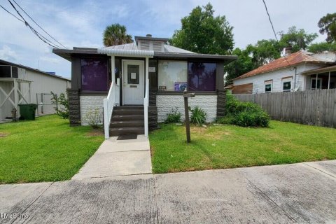 Immobilier commercial à louer à Palatka, Floride: 118.91 m2 № 765404 - photo 2