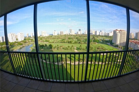 Condo in Aventura, Florida, 2 bedrooms  № 1320945 - photo 7