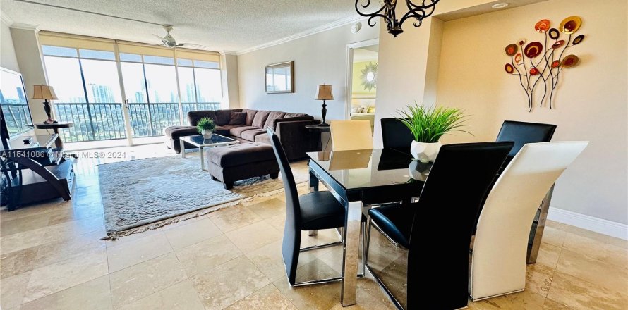 Condo in Aventura, Florida, 2 bedrooms  № 1320945