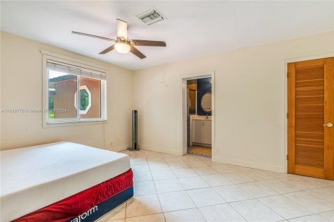 Villa ou maison à vendre à Davie, Floride: 5 chambres, 217.11 m2 № 1309188 - photo 21