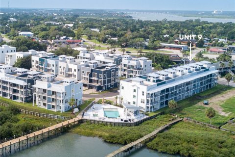 Condominio en venta en Saint Augustine, Florida, 4 dormitorios, 265.89 m2 № 1328872 - foto 1