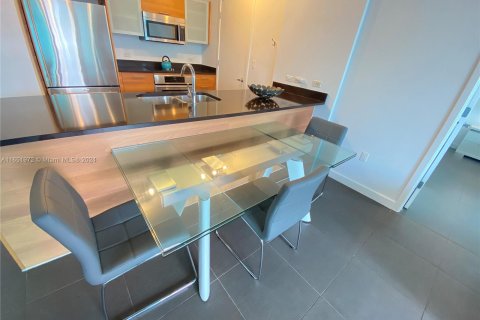 Condo in Miami, Florida, 2 bedrooms  № 1355064 - photo 20