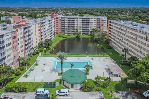 Condo in Miami, Florida, 2 bedrooms  № 1355060 - photo 29