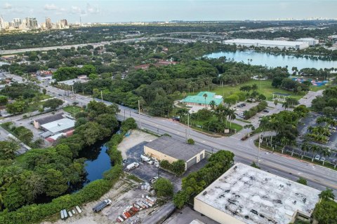Terrain à vendre à Fort Lauderdale, Floride № 599226 - photo 20
