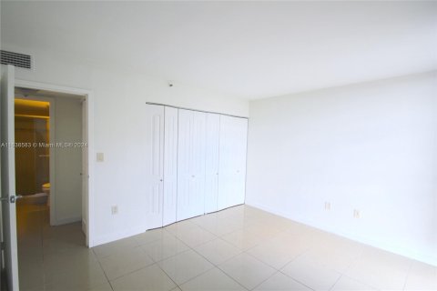 Condominio en venta en Miami Beach, Florida, 1 dormitorio, 53.7 m2 № 1332403 - foto 13